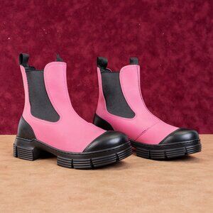 Ganni Women Retro City Pink Black Rubber Chelsea Boots Size 6.5US 37EUR